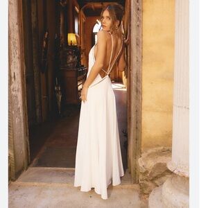 NWT Saint Therese Posey White Maxi Dress